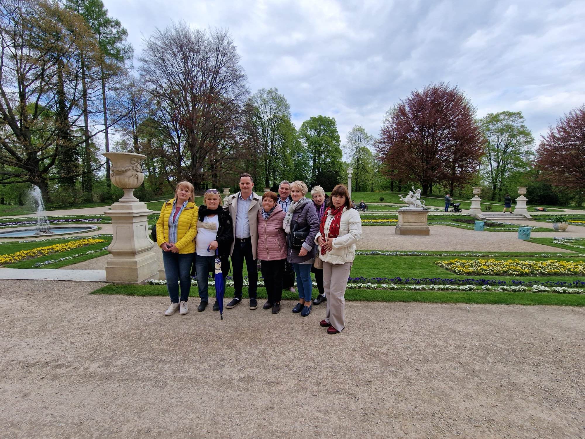 342709600_984775132520034_9010660662069291428_n