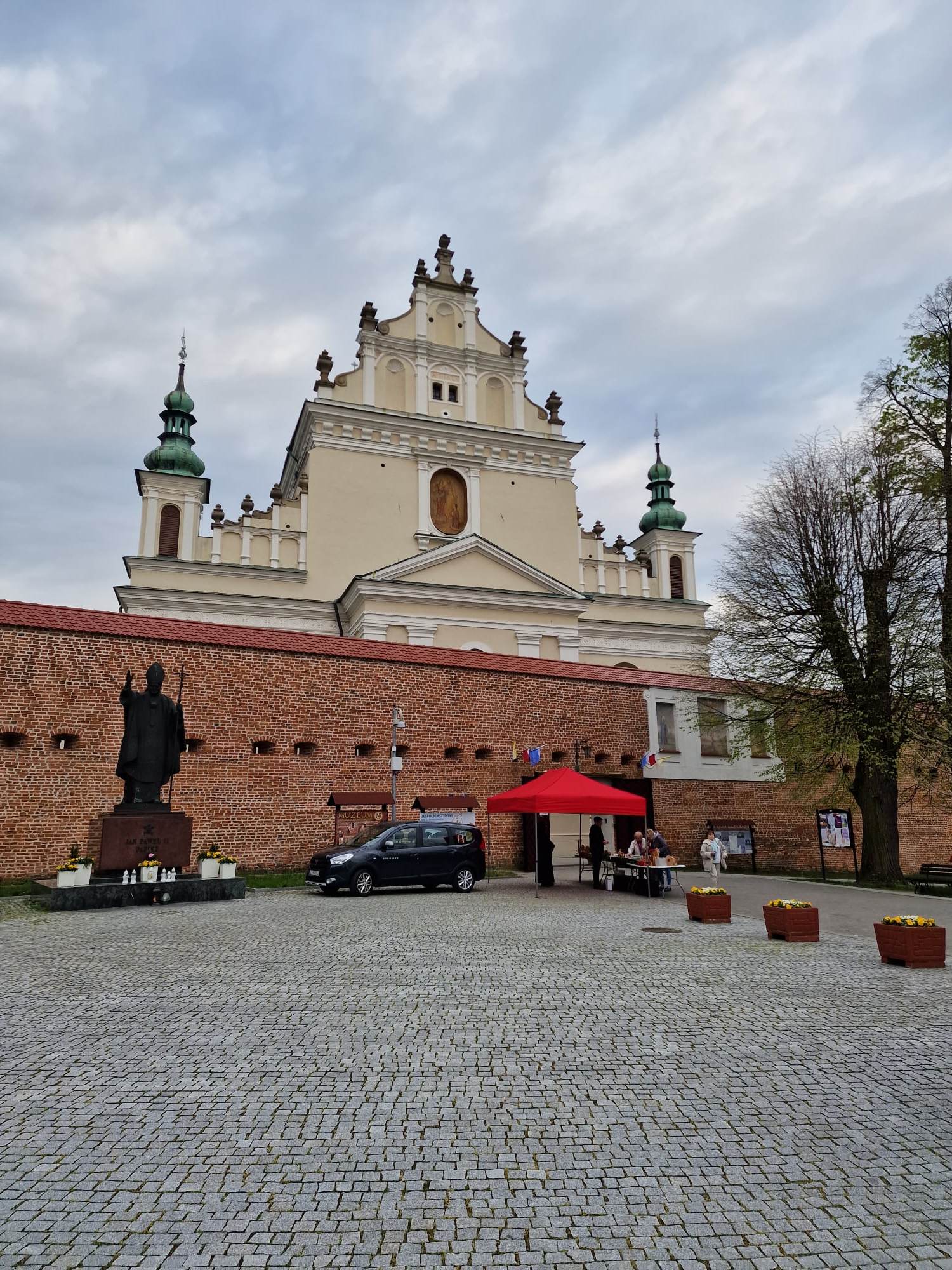 343434503_3543135566011014_8975886749936155673_n