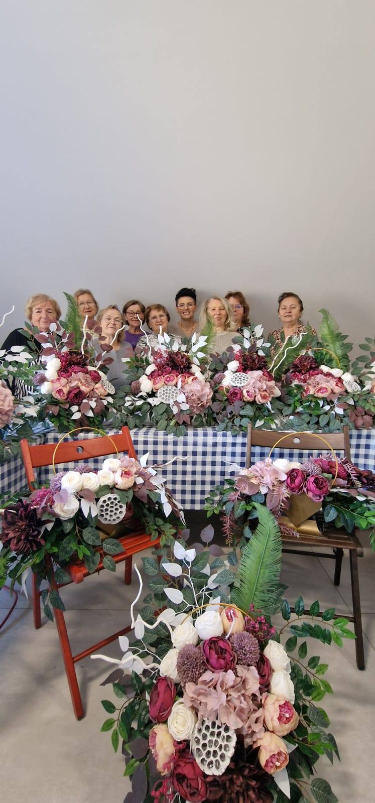 Warsztaty florystyczne w Klubie Seniora (2025)