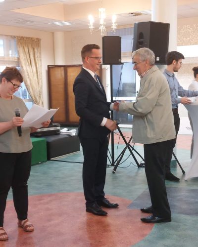 received_428830788638330